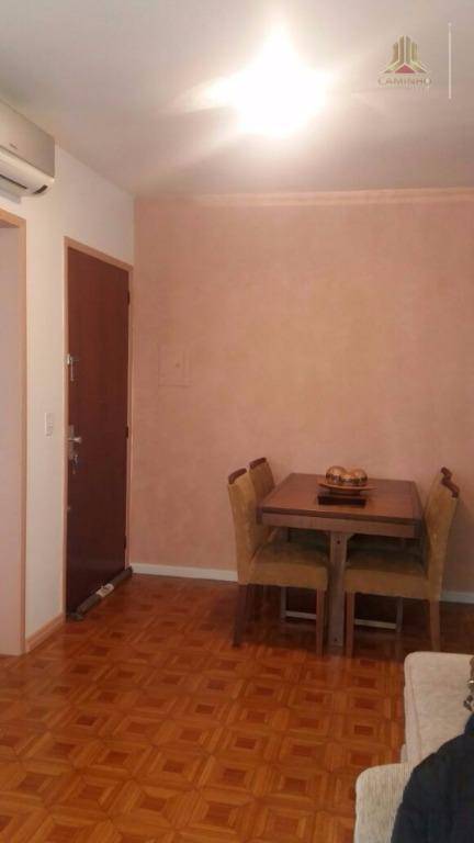 Apartamento à venda com 2 quartos, 59m² - Foto 7