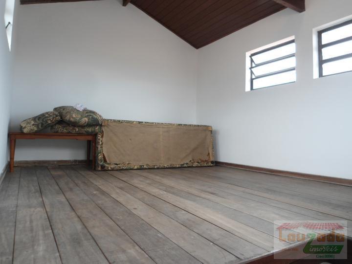 Casa à venda com 3 quartos, 250m² - Foto 14