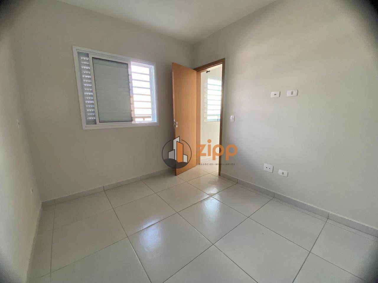 Apartamento para alugar com 1 quarto, 37m² - Foto 3