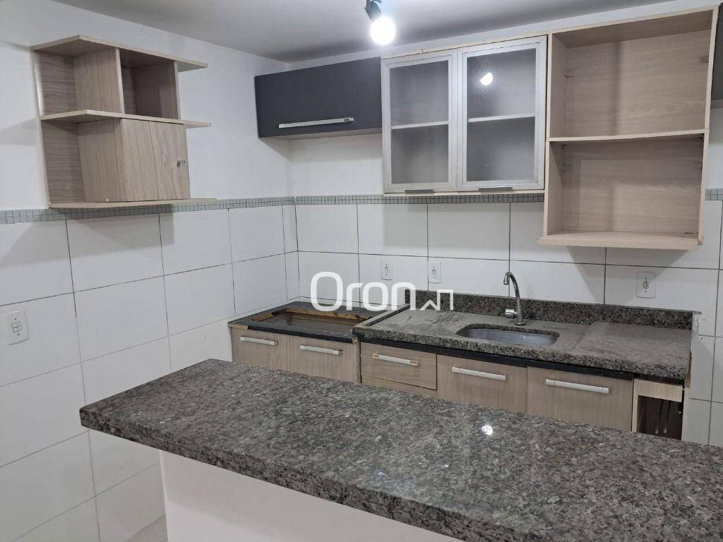 Apartamento à venda com 2 quartos, 54m² - Foto 2