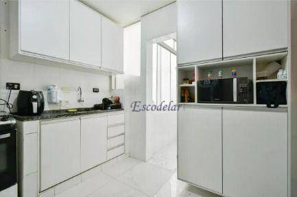 Apartamento à venda com 1 quarto, 60m² - Foto 8