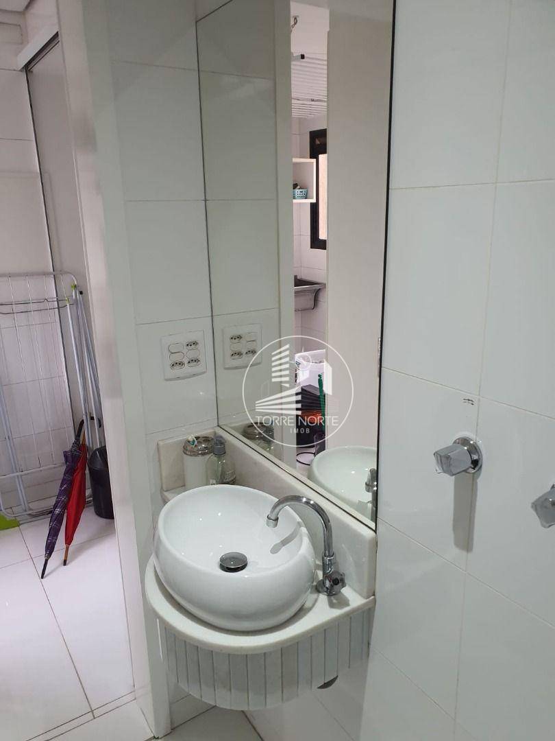 Apartamento à venda com 3 quartos, 128m² - Foto 21