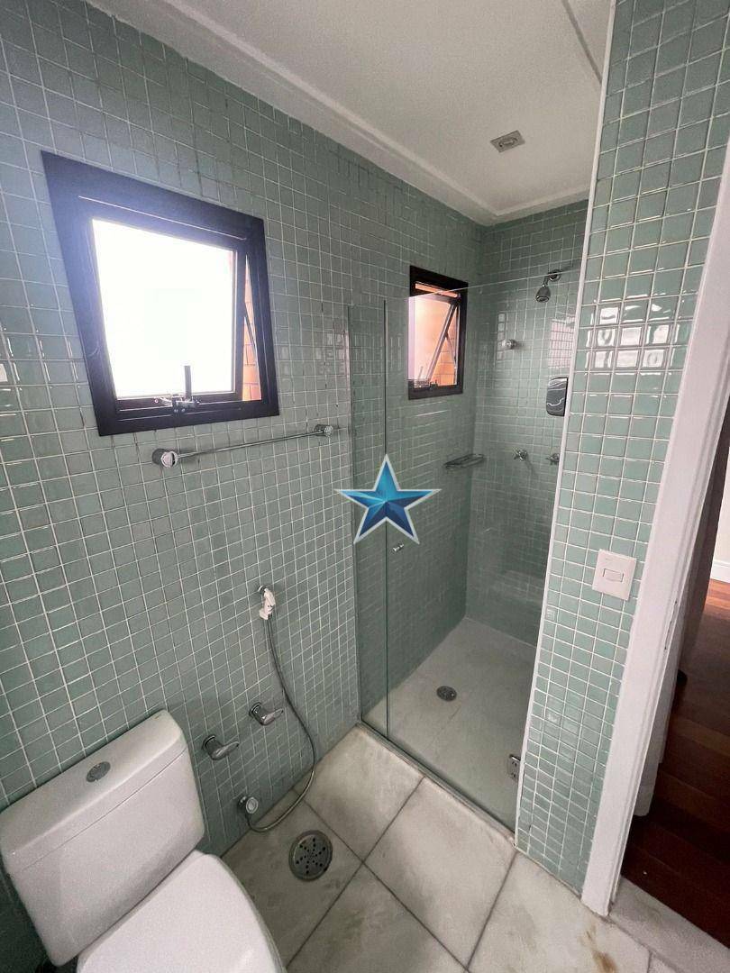 Apartamento para alugar com 3 quartos, 130m² - Foto 27