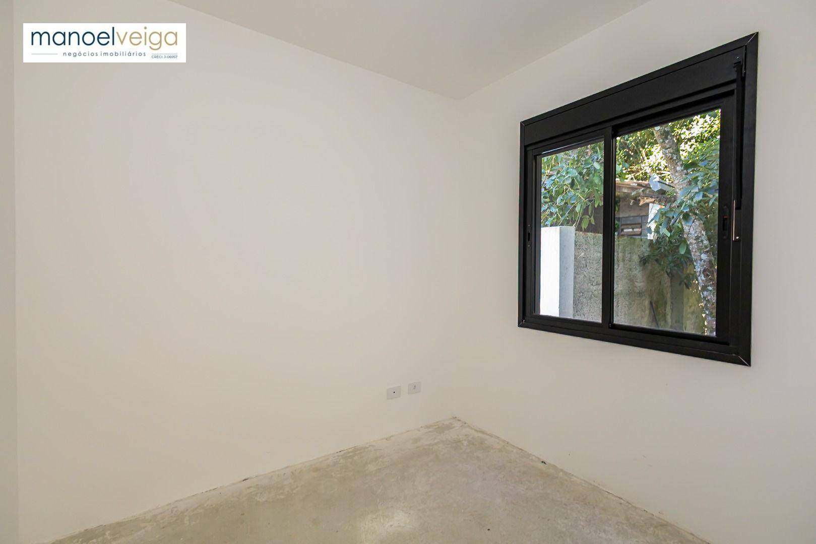 Sobrado à venda com 4 quartos, 130m² - Foto 35