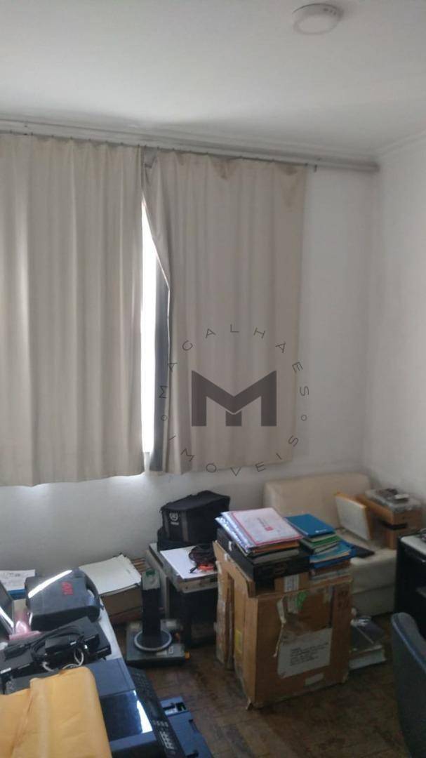 Apartamento à venda com 3 quartos, 101m² - Foto 2