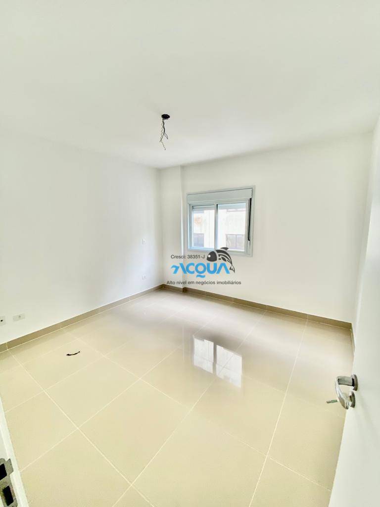 Apartamento à venda com 2 quartos, 70m² - Foto 4