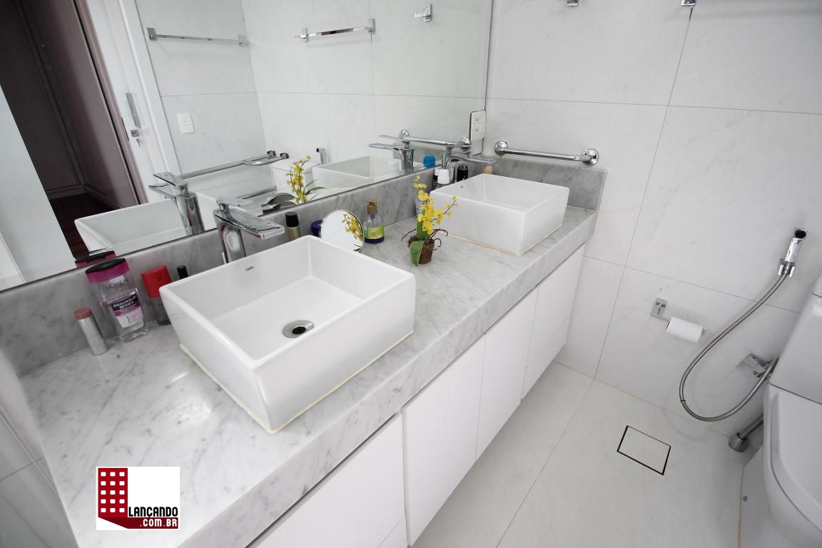 Apartamento à venda com 3 quartos, 330m² - Foto 13