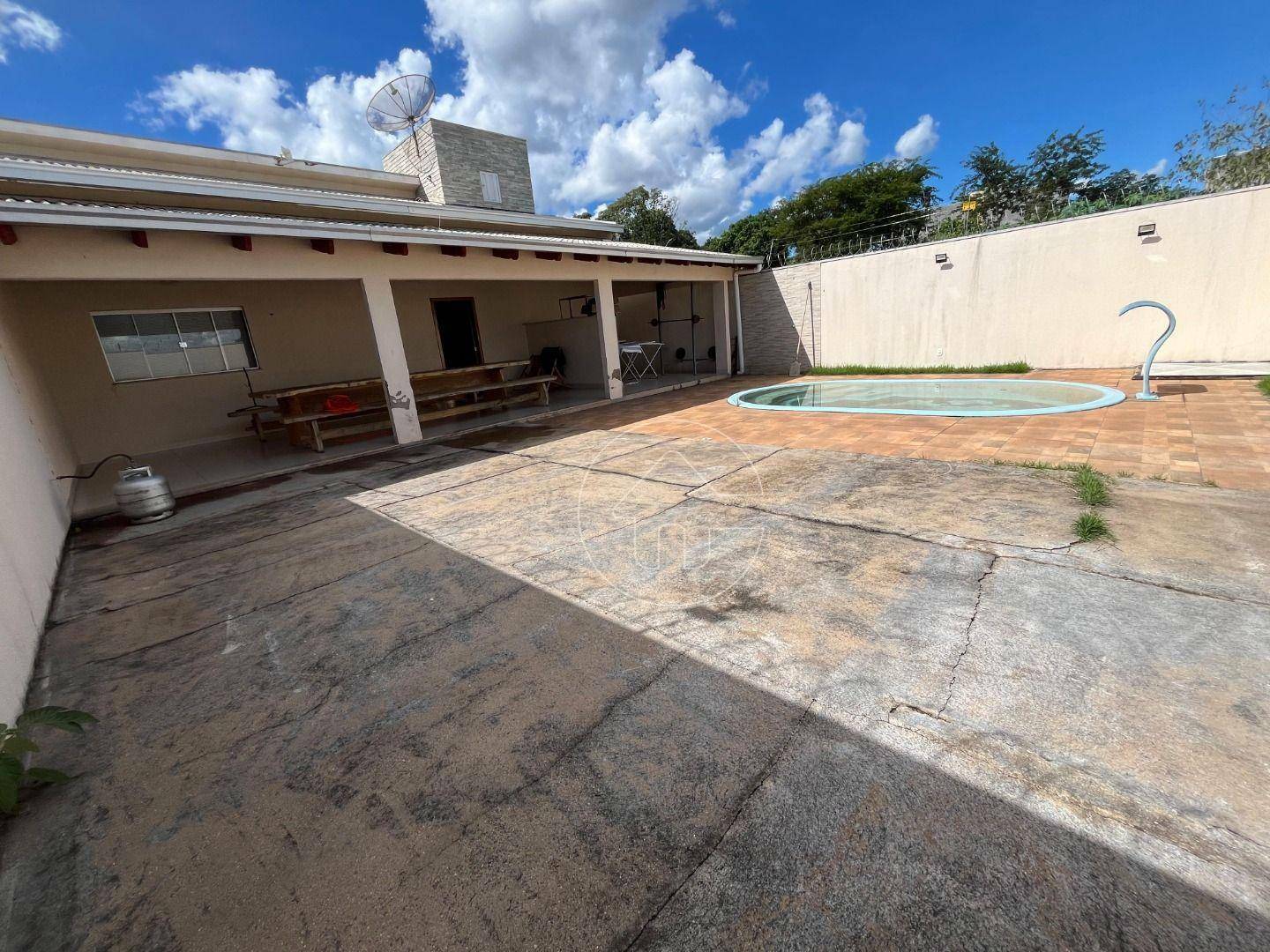 Casa à venda com 3 quartos, 198m² - Foto 6