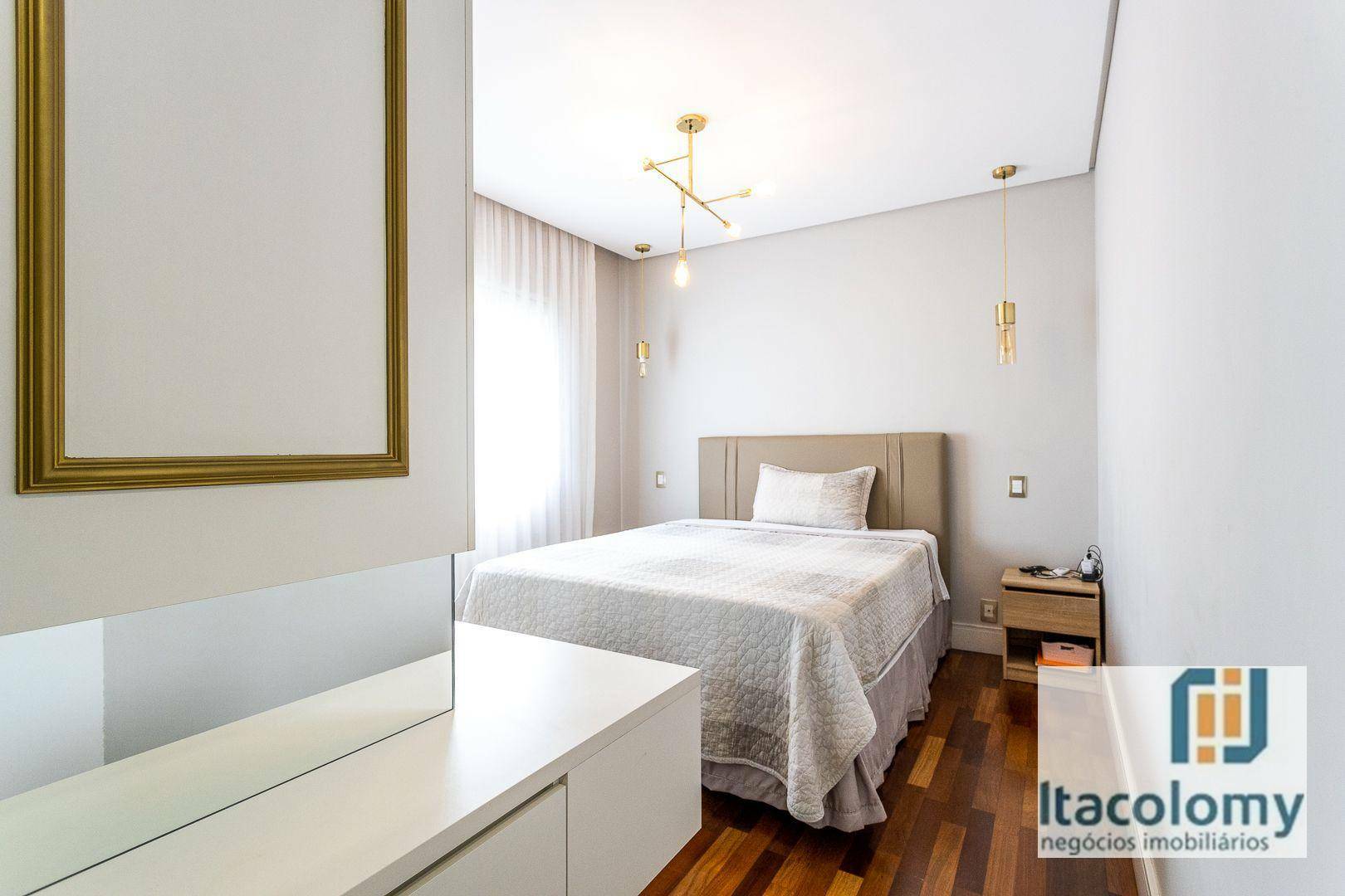 Apartamento à venda com 3 quartos, 132m² - Foto 12