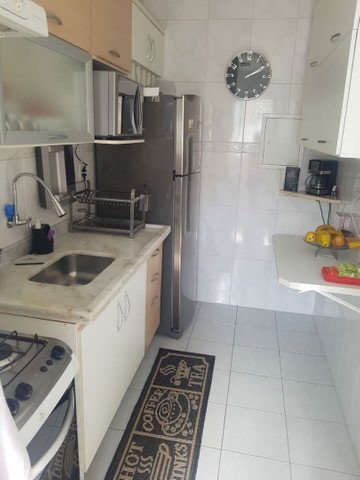 Apartamento à venda com 2 quartos, 61m² - Foto 2