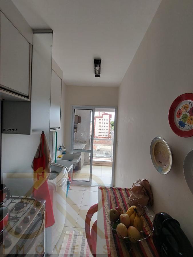 Apartamento à venda com 2 quartos, 55m² - Foto 7