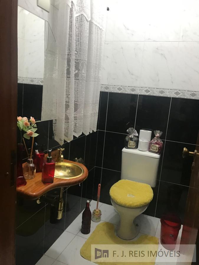 Sobrado à venda com 3 quartos, 500m² - Foto 17