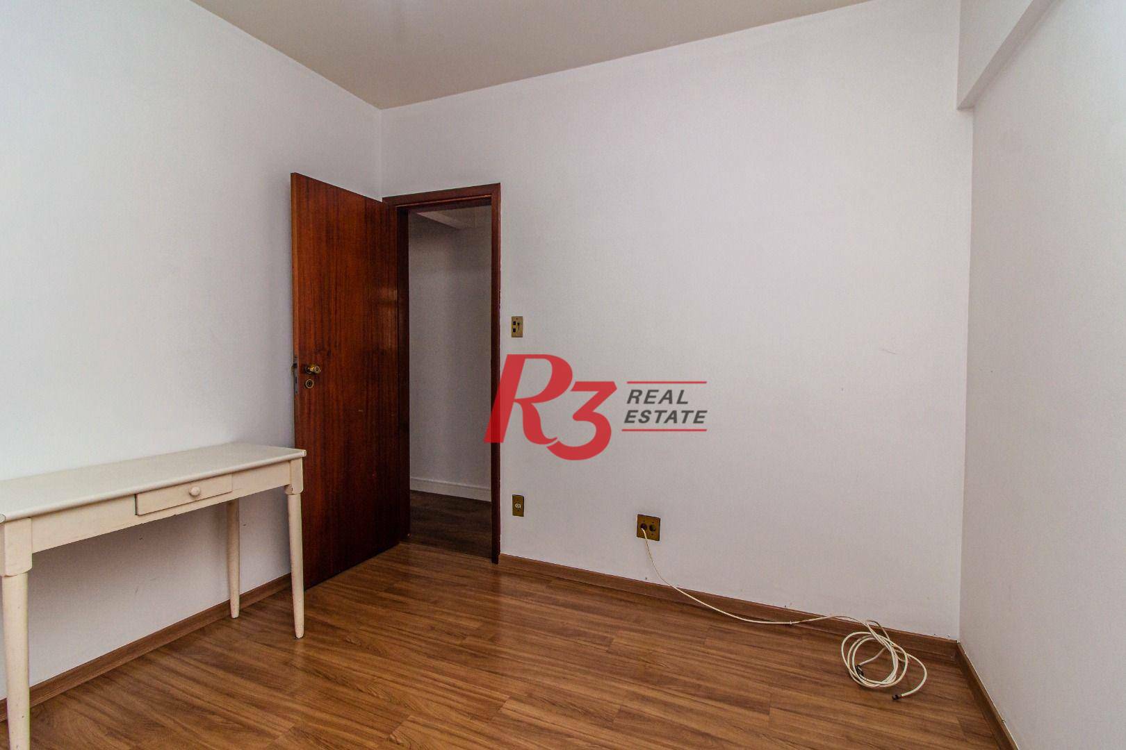 Apartamento à venda com 3 quartos, 111m² - Foto 5