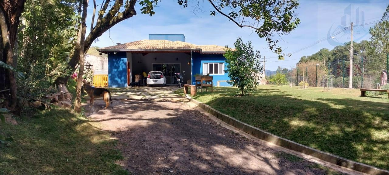 Fazenda à venda com 3 quartos, 160m² - Foto 2