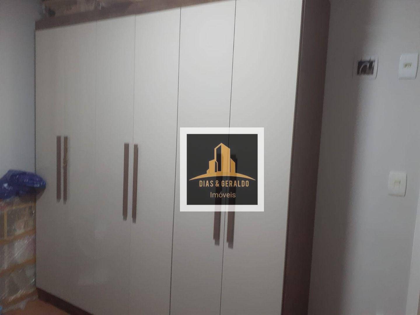 Apartamento à venda com 4 quartos, 102m² - Foto 16