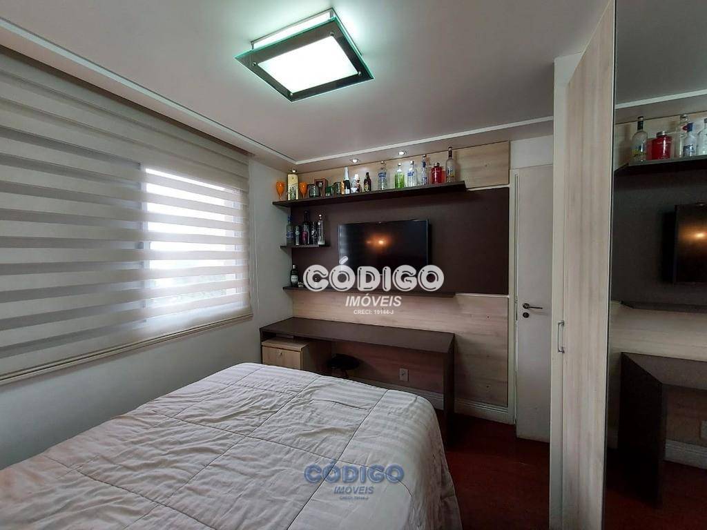 Apartamento à venda com 4 quartos, 150m² - Foto 10