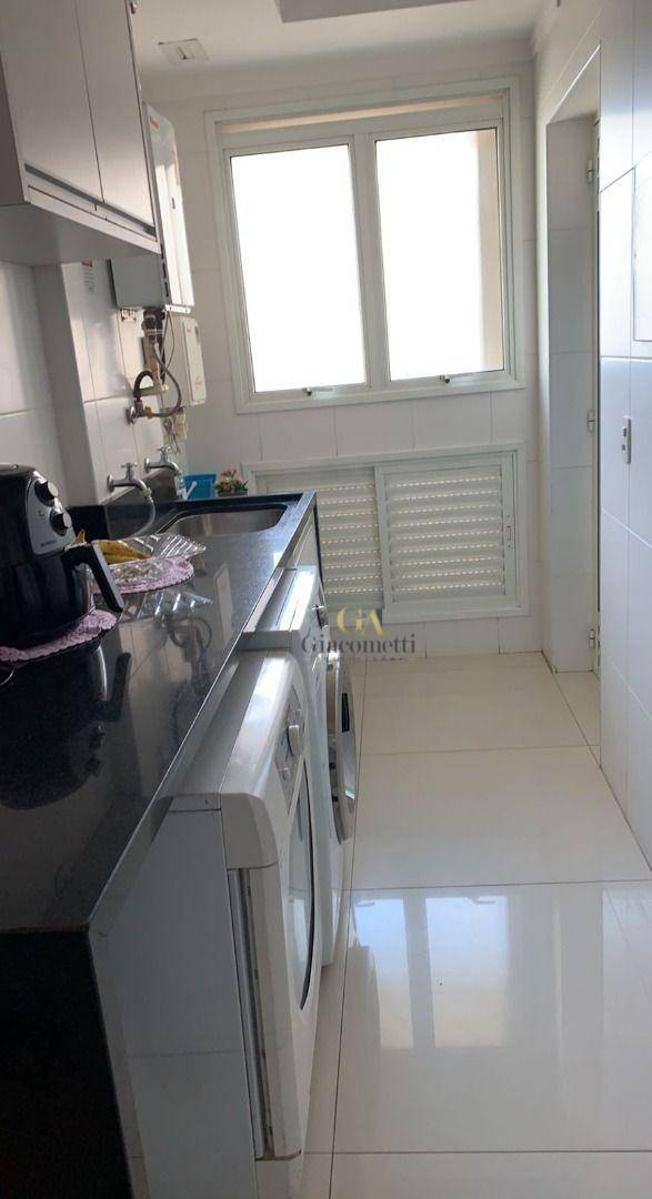 Apartamento à venda com 3 quartos, 156m² - Foto 4