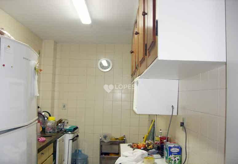 Apartamento à venda com 2 quartos, 82m² - Foto 6