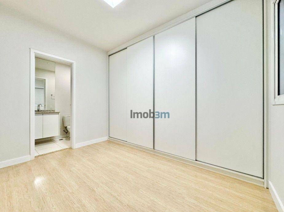 Apartamento à venda com 3 quartos, 75m² - Foto 20