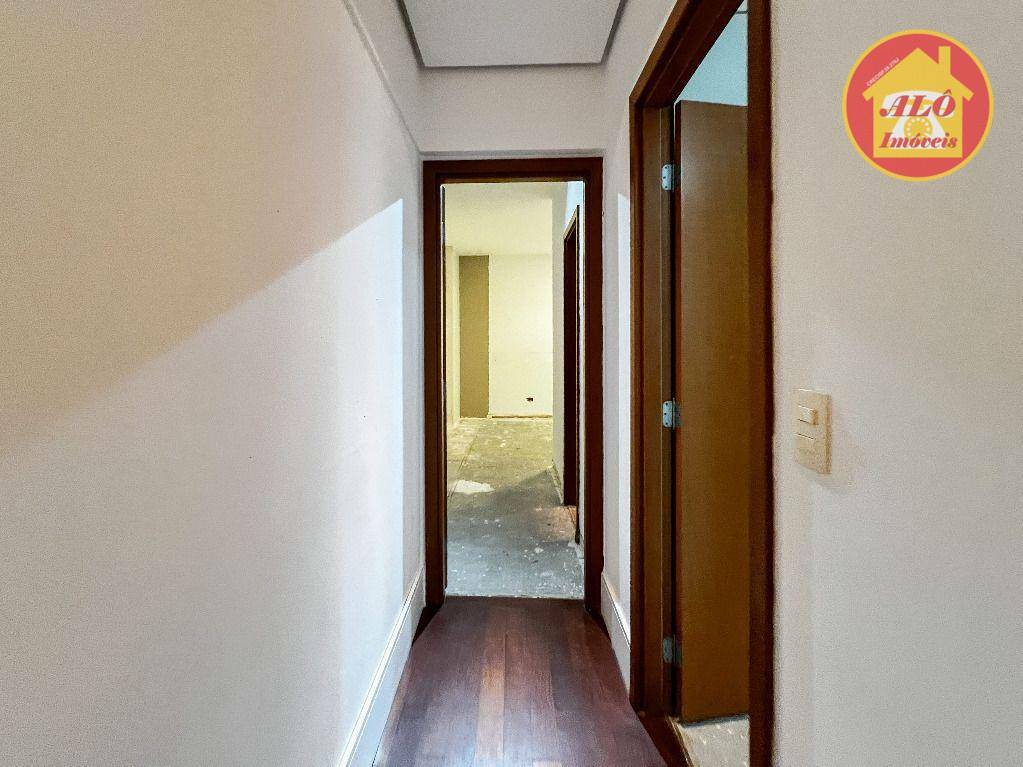 Apartamento à venda com 3 quartos, 160m² - Foto 7