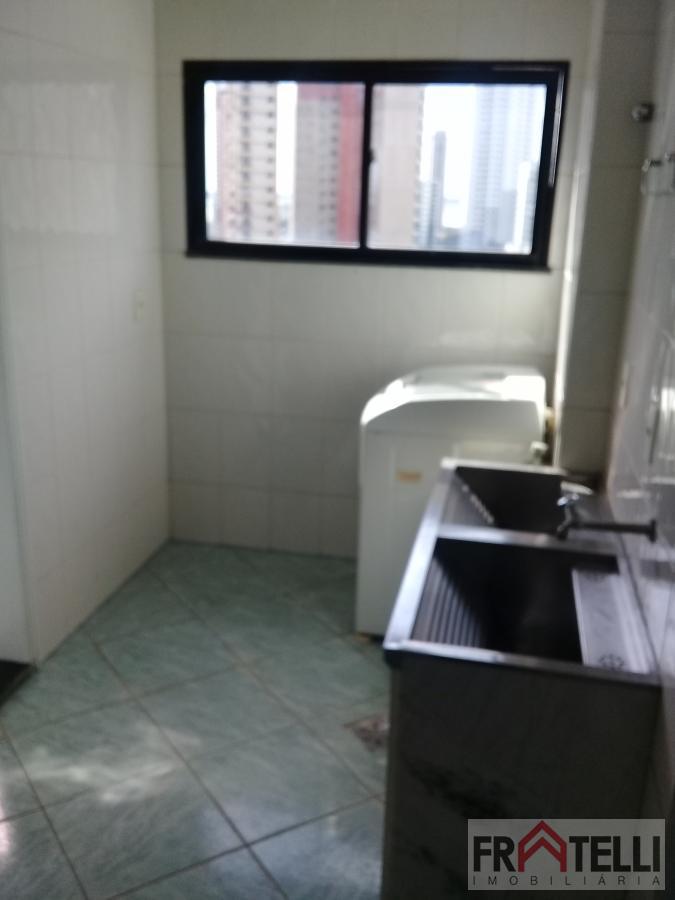 Apartamento à venda com 4 quartos, 300m² - Foto 22