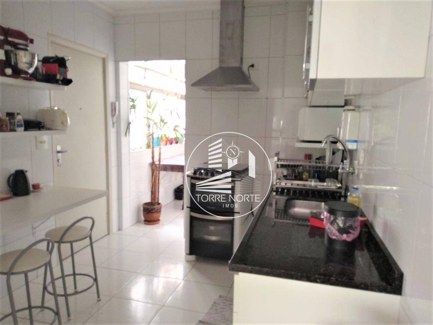 Apartamento à venda com 2 quartos, 95m² - Foto 14