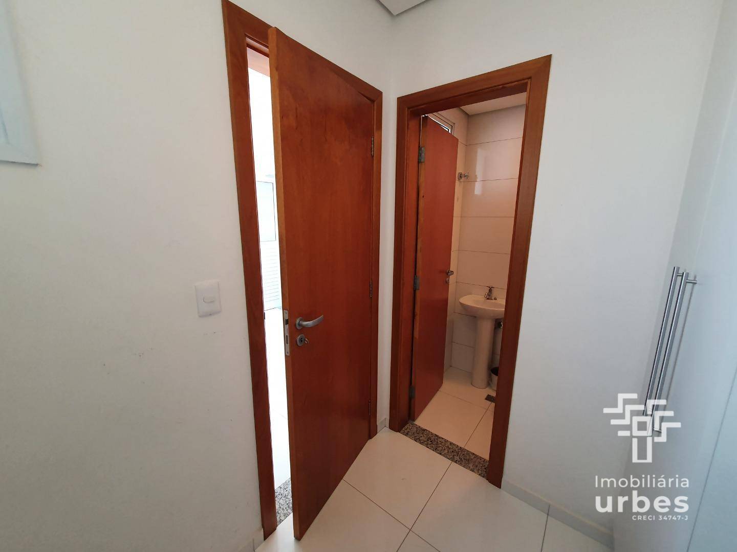 Apartamento à venda com 3 quartos, 256m² - Foto 17