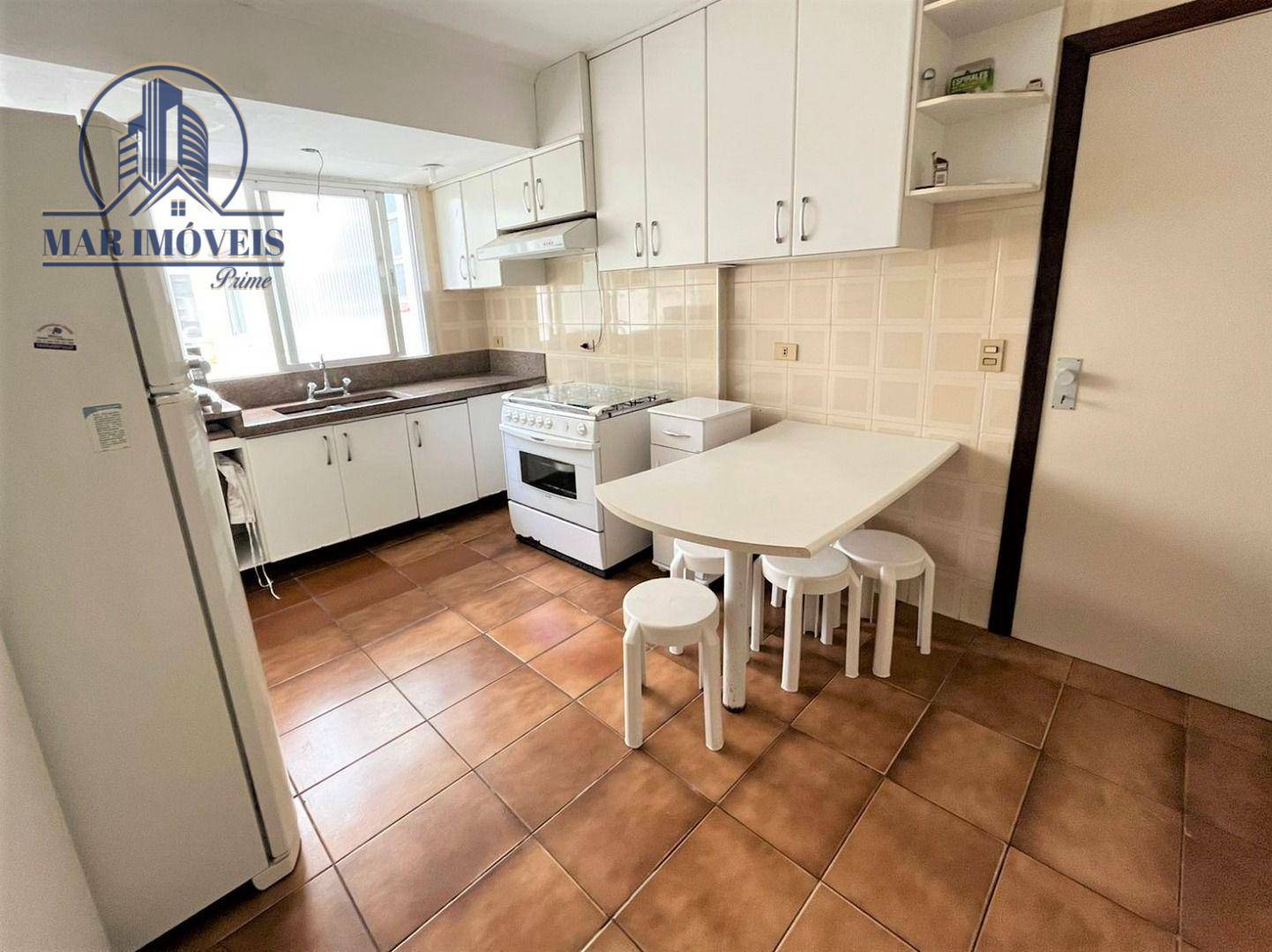 Apartamento à venda com 4 quartos, 200m² - Foto 16