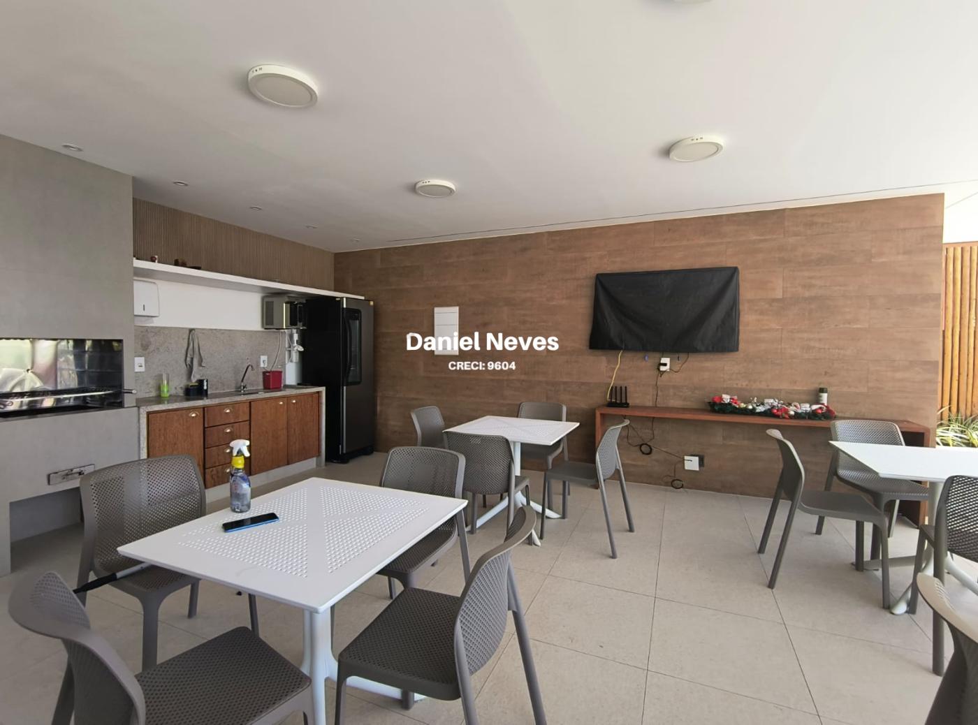 Apartamento à venda com 2 quartos, 65m² - Foto 25