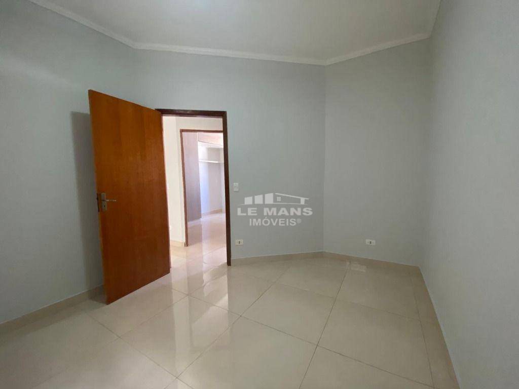 Casa à venda com 3 quartos, 120m² - Foto 13