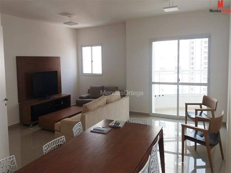 Apartamento à venda com 3 quartos, 195m² - Foto 4