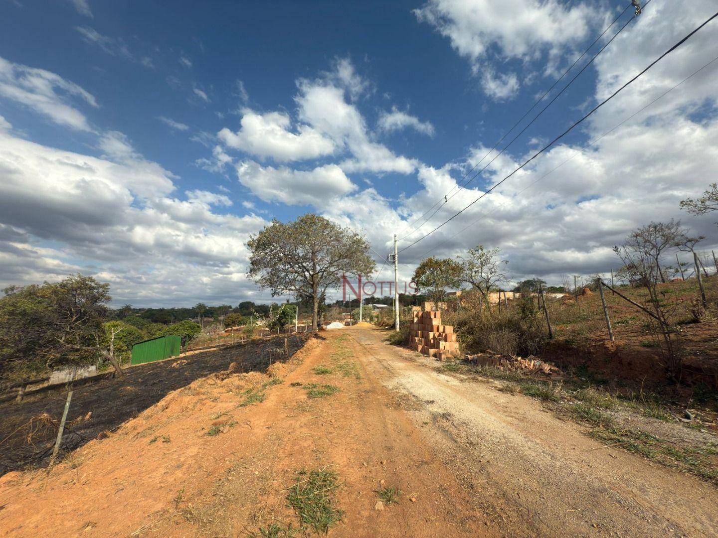 Terreno, 300 m² - Foto 2