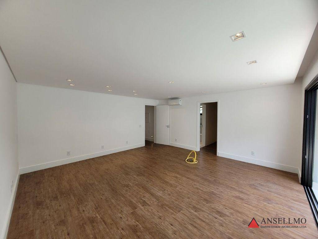 Sobrado à venda com 4 quartos, 400m² - Foto 36