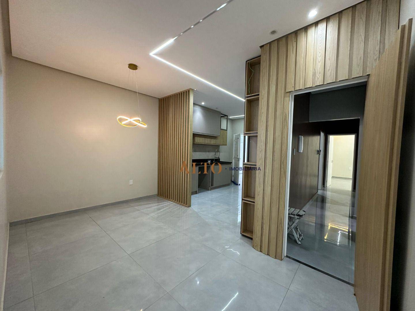 Casa à venda com 3 quartos, 300M2 - Foto 4