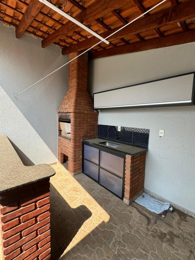 Casa para alugar com 2 quartos, 108m² - Foto 6