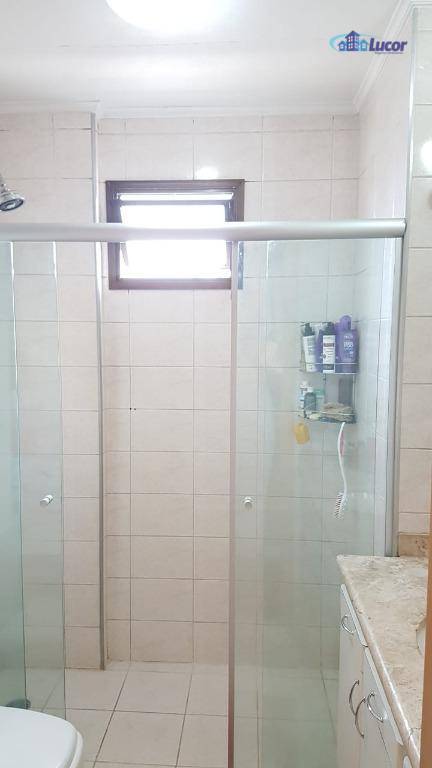 Apartamento à venda com 3 quartos, 94m² - Foto 18