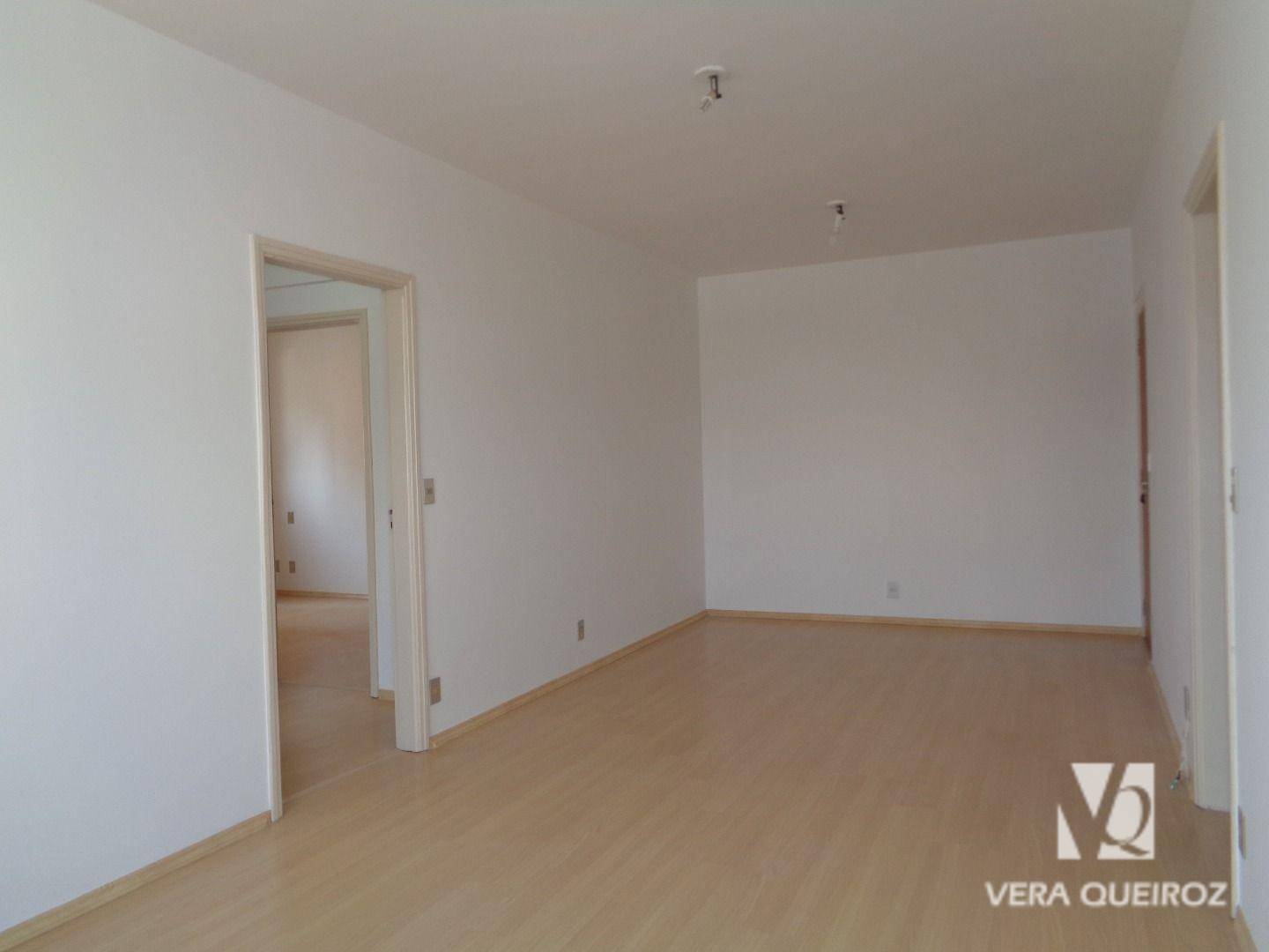 Apartamento para alugar com 2 quartos, 91m² - Foto 4