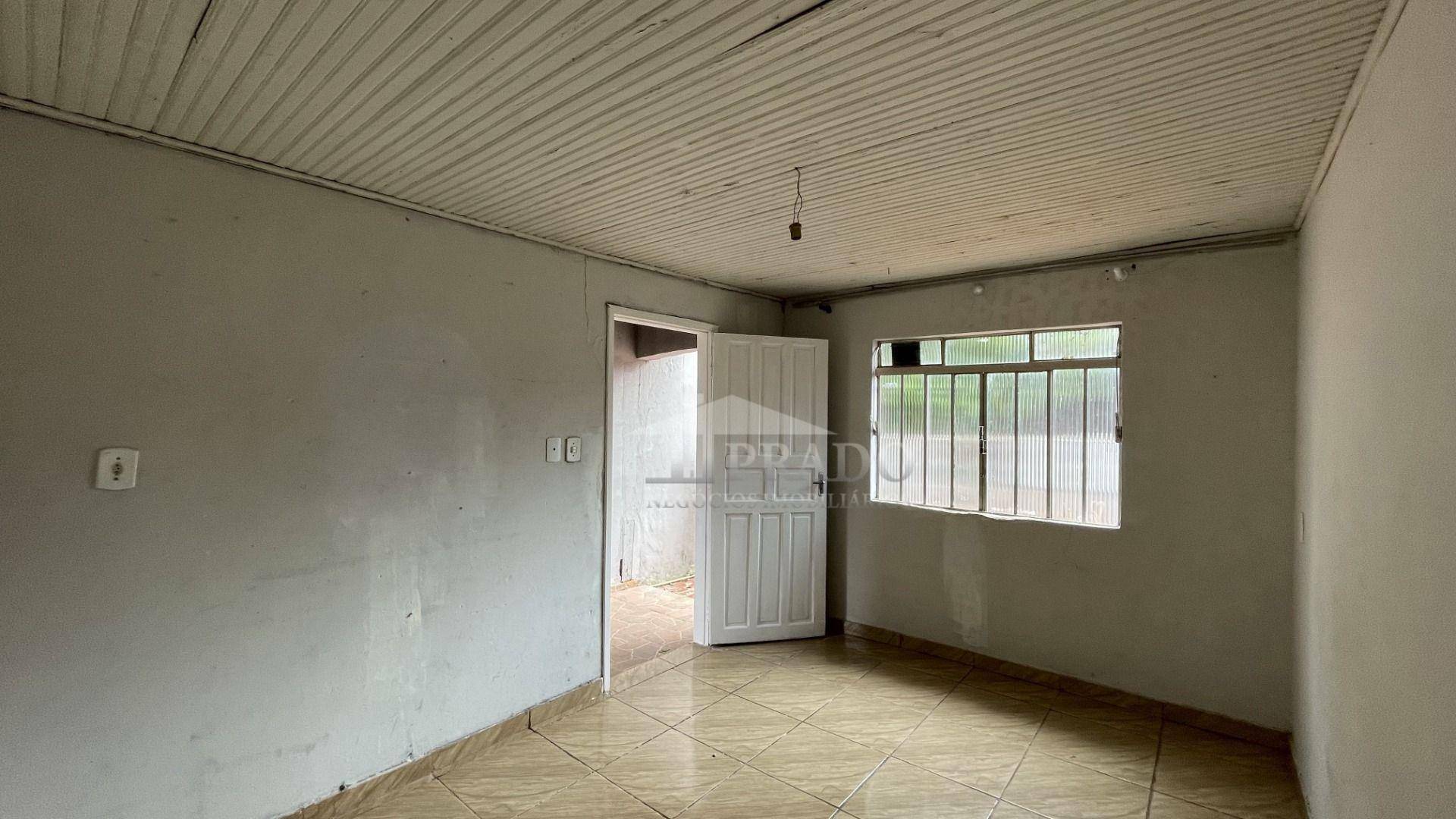 Casa para alugar com 2 quartos, 80m² - Foto 4