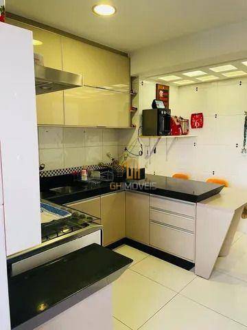 Apartamento à venda com 3 quartos, 95m² - Foto 3