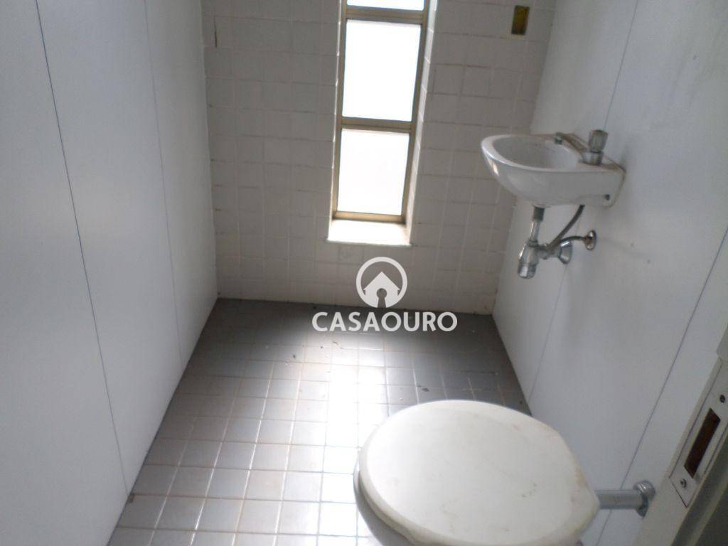 Prédio Inteiro para alugar, 273m² - Foto 10