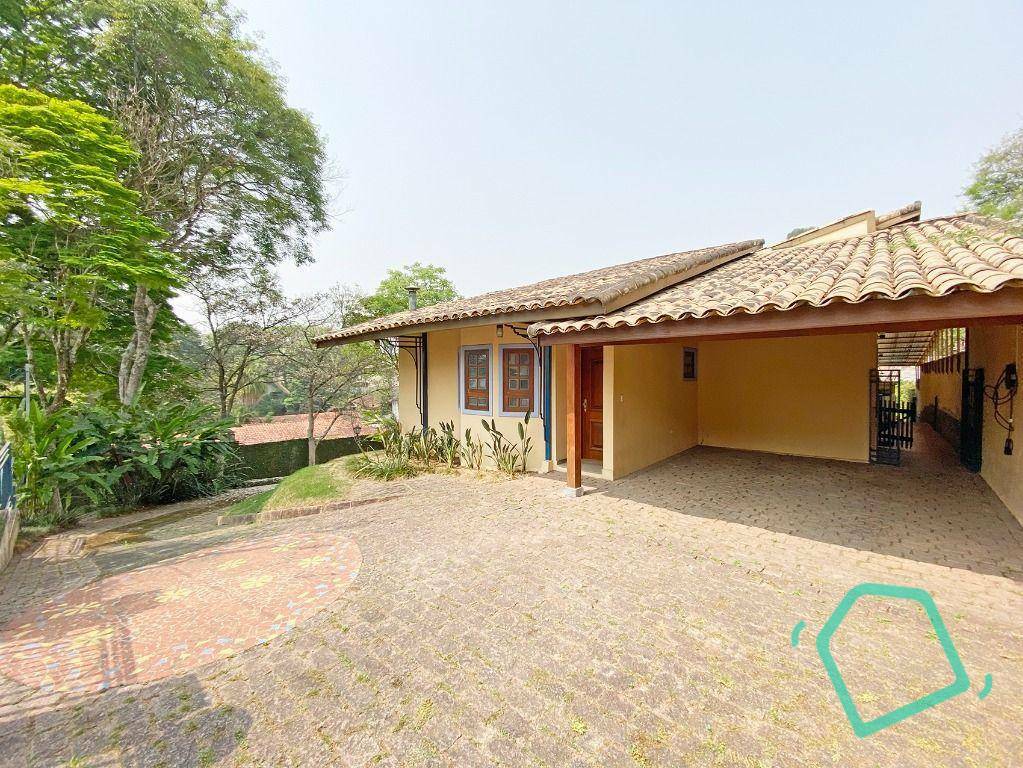 Casa de Condomínio à venda com 3 quartos, 274m² - Foto 2