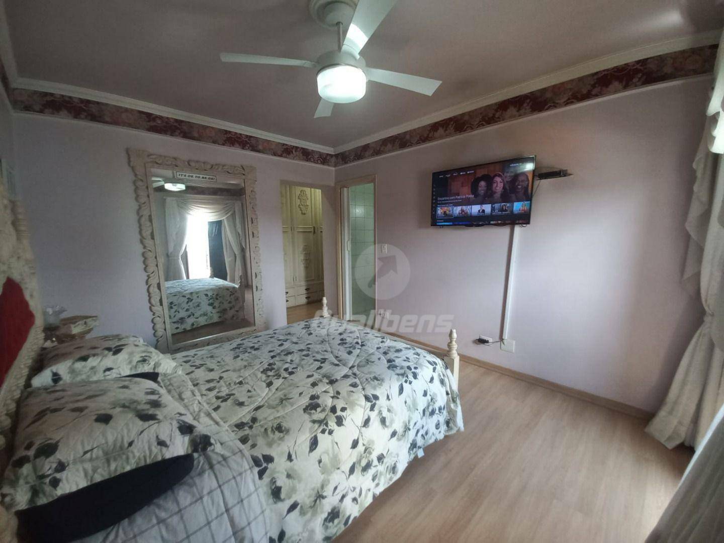 Apartamento à venda com 4 quartos, 220m² - Foto 7