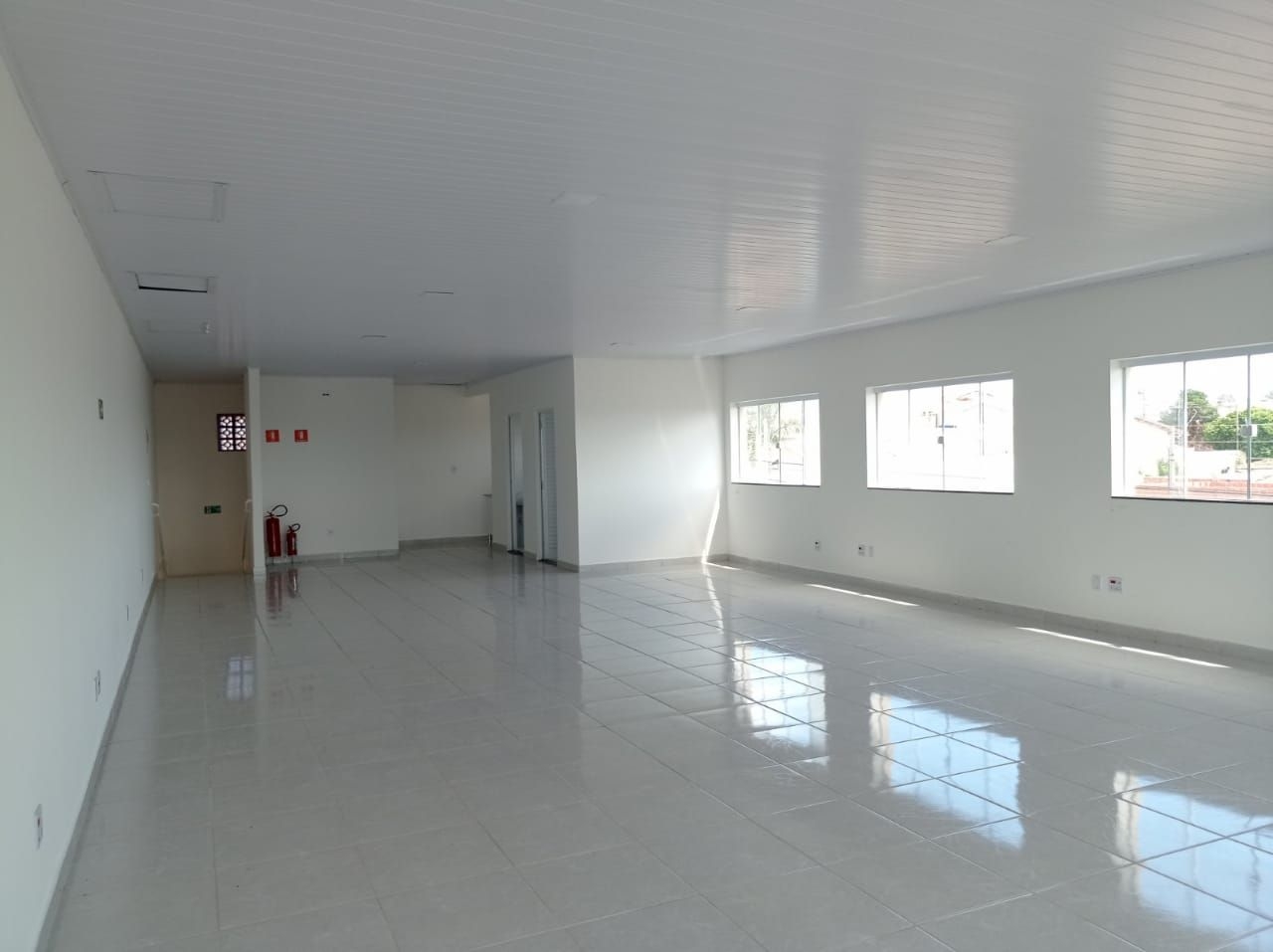 Depósito-Galpão-Armazém à venda, 284m² - Foto 10