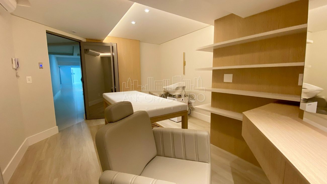 Apartamento à venda com 4 quartos, 145m² - Foto 32