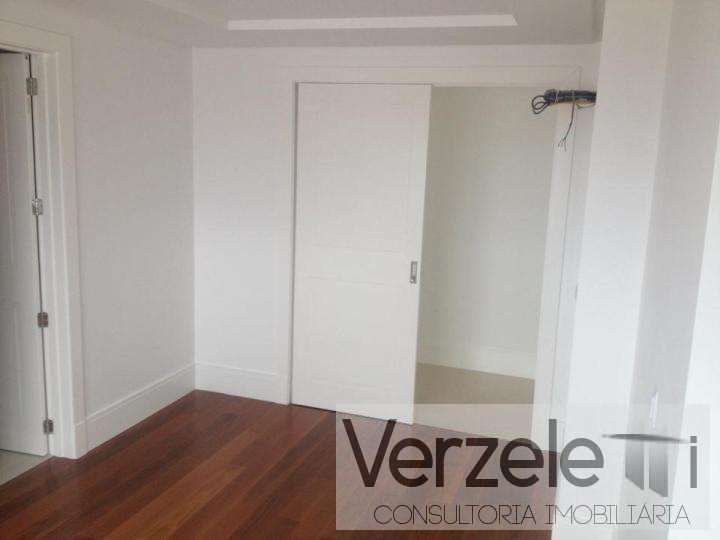 Apartamento à venda com 3 quartos, 180m² - Foto 28