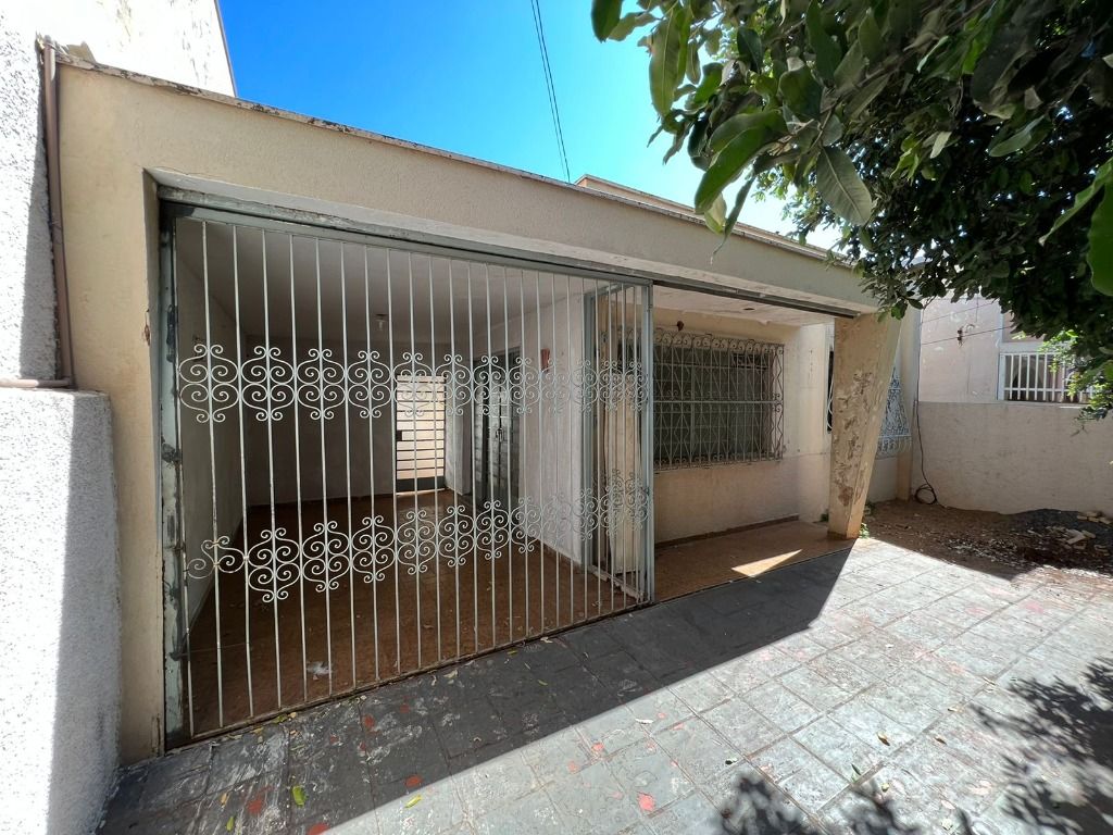 Casa à venda com 3 quartos, 200m² - Foto 5