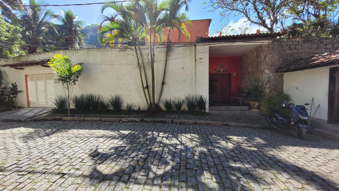 Casa de Condomínio à venda com 4 quartos, 700m² - Foto 53