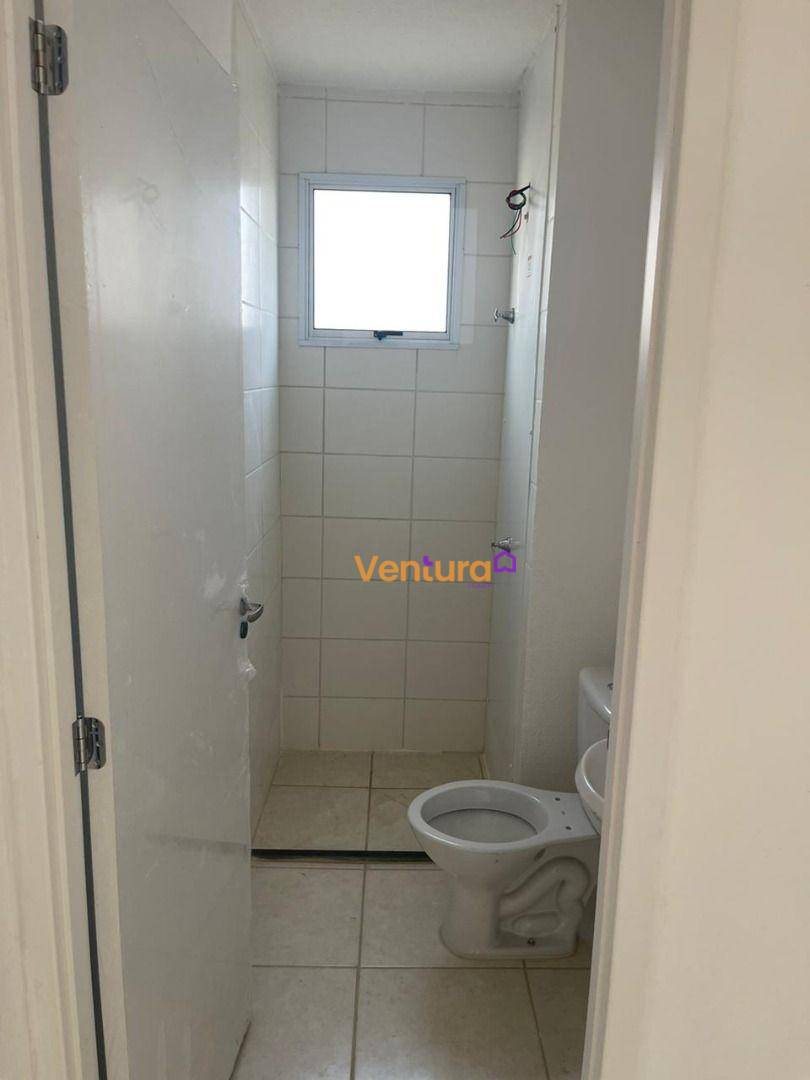 Apartamento para alugar com 2 quartos, 42m² - Foto 12