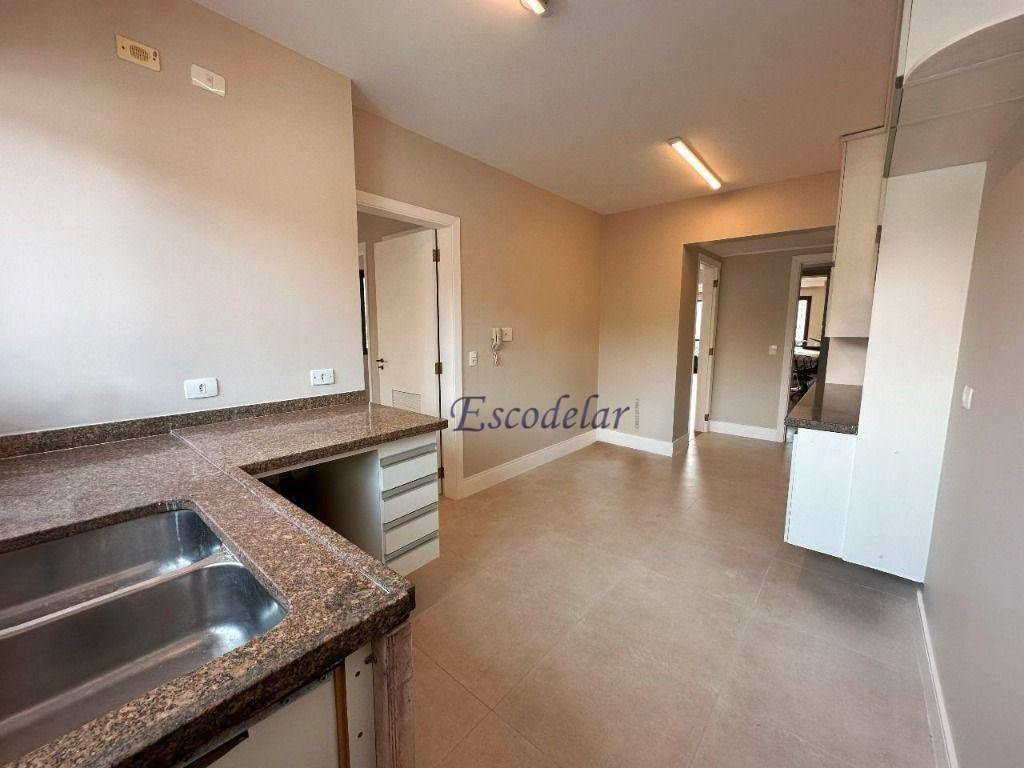 Apartamento à venda com 4 quartos, 195m² - Foto 29