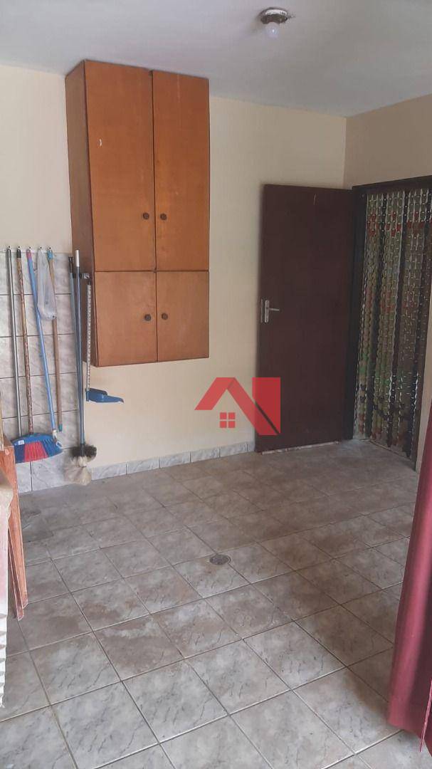 Chácara para alugar com 4 quartos, 302m² - Foto 18